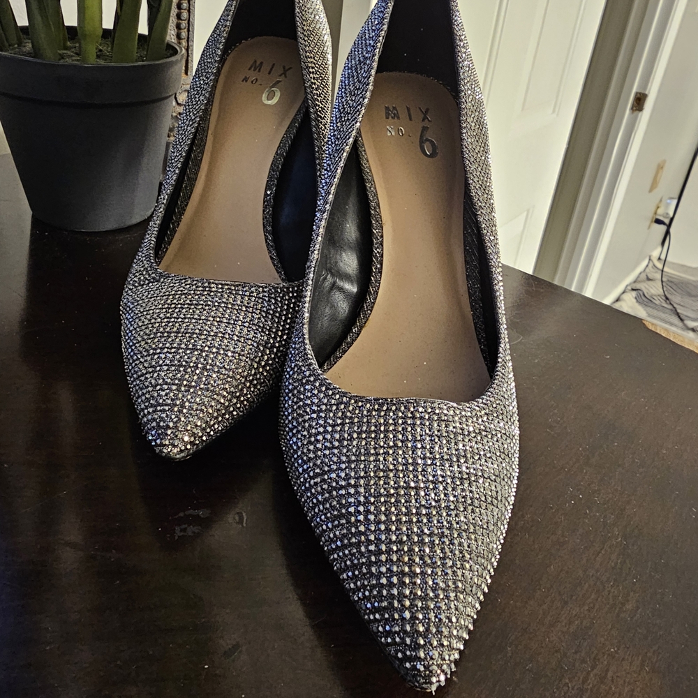 Mix No. 6 Black and Silver Heels with Pointed Toe